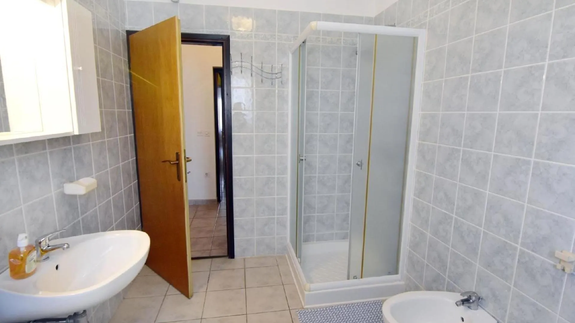 Apartment Geraeumige Wohnung In Der Naehe Des Zentrums Von Umag