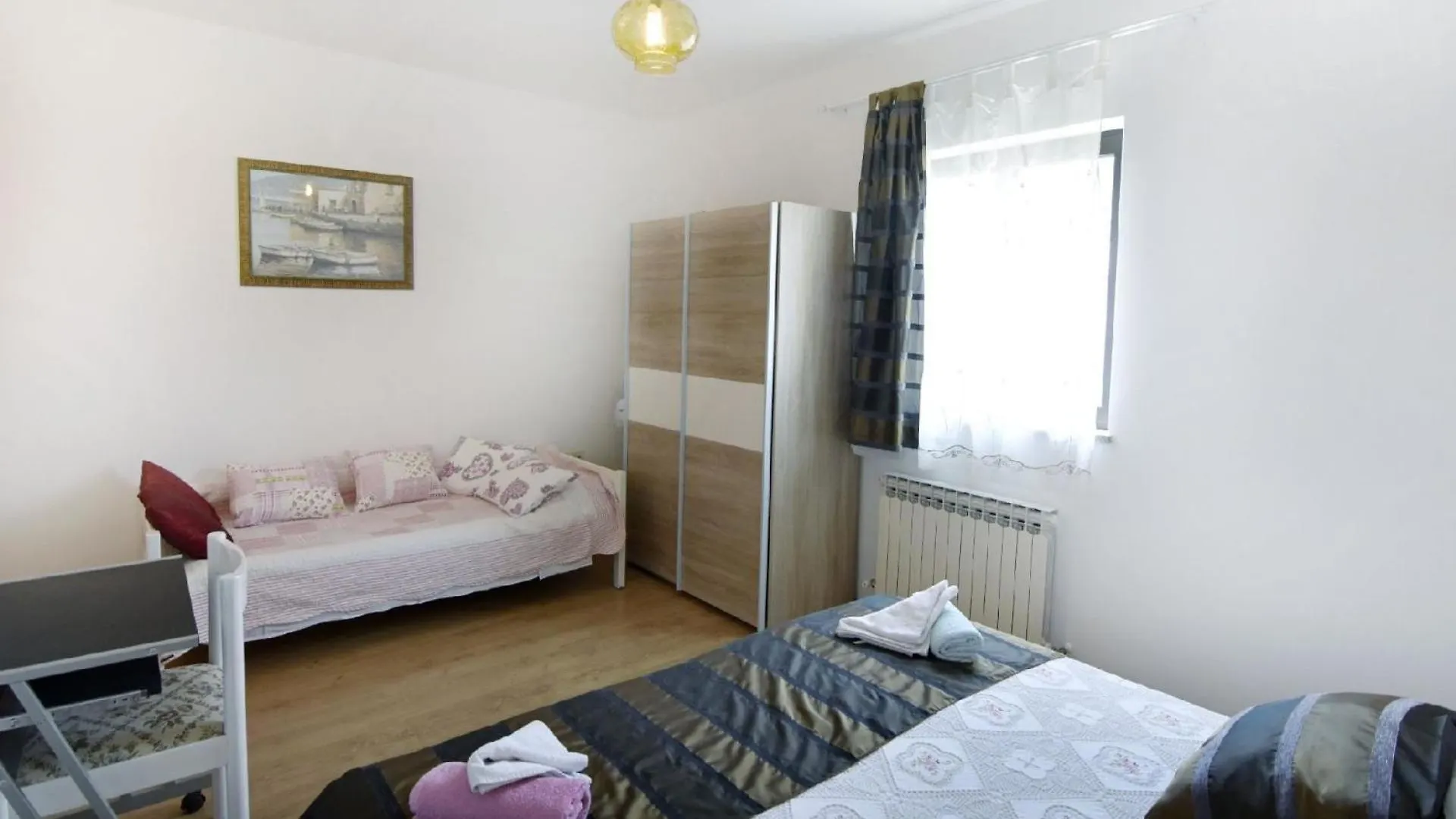 Apartment Geraeumige Wohnung In Der Naehe Des Zentrums Von Umag